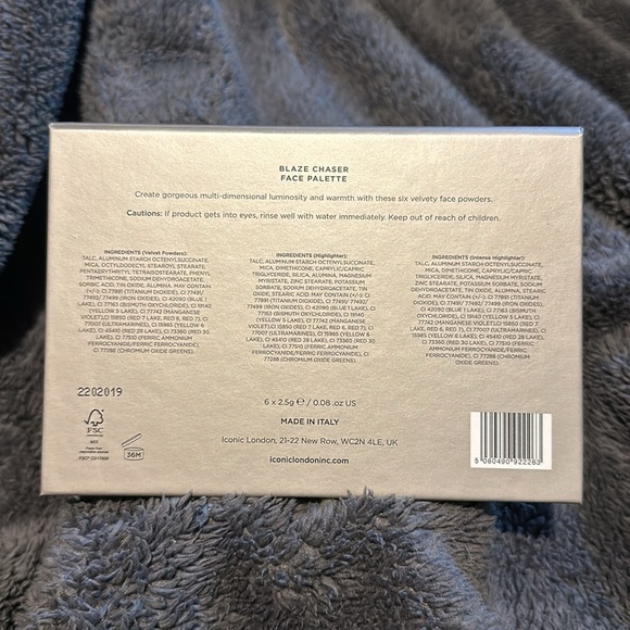 Iconic London Blaze Chaser Face Palette - Picture 3 of 3